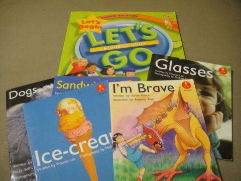 [小四]英文課開始了(101.10.3)