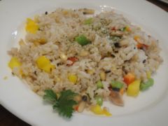 斗六,奇香妙草蔬食館(102.3.30) 斗六,奇香妙草蔬食館(102.3.30)