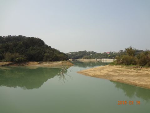 寶山水庫環湖步道。健走(104.3.15)