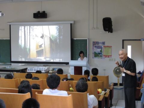 [小六]陳邁老師與孩子們的見面會(104.8.3)