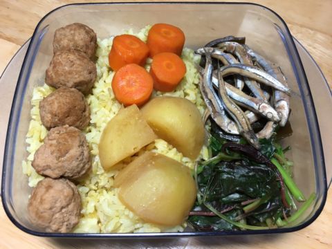 一周便當 ~ 開心進廚房(105.10.21) 一周便當 ~ 開心進廚房(105.10.21)