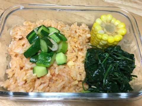 一周便當 ~ 便當盒太小了(105.11.18) 一周便當 ~ 便當盒太小了(105.11.18)