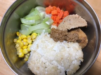 一周晚餐 ~ 收存陽光的滋味(106.4.7) 一周晚餐 ~ 收存陽光的滋味(106.4.7)