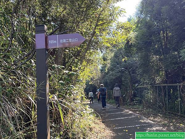 健行趣 ~ 十二寮步道 + 食福春 + 黃金傳奇(112.11.2)