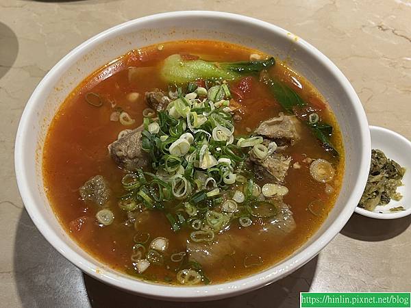 食記。南港 Nerverland 牛肉麵+義大利麵(114.3.8) 食記。南港 Nerverland 牛肉麵+義大利麵(114.3.8)