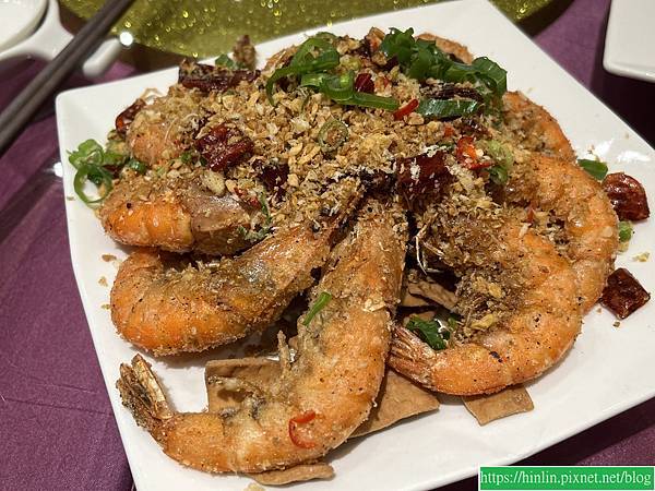 食記。歸仁,徠飯店(114.8.18) 食記。歸仁,徠飯店(114.8.18)