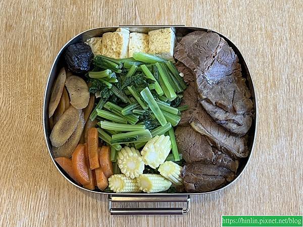 繼續做便當的週末，餐桌的延續(114.12.1)