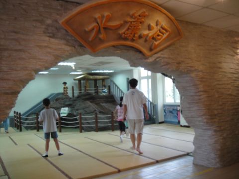 南投草屯,兒童工藝嬉遊之旅(99.8.21) 南投草屯,兒童工藝嬉遊之旅(99.8.21)