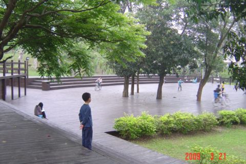 芎林,鄧雨賢音樂文化公園 + 竹東,包 Sir (98.4.11)