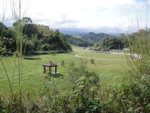 寶山鄉，寶二水庫吃早餐(98.10.28)