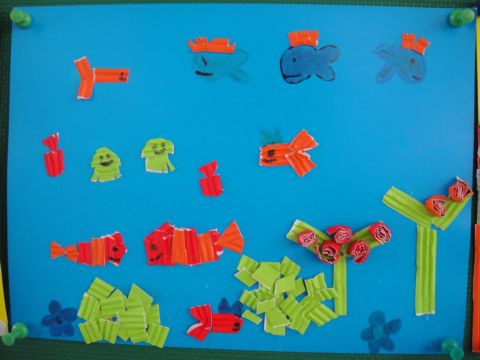 [小二]美勞課 ~ 用瓦楞紙來創作(99.9.25)