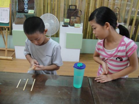 南投草屯,工藝創作體驗坊 DIY (99.8.22) 南投草屯,工藝創作體驗坊 DIY (99.8.22)