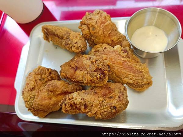 Three Pugs 三巴漢堡，不推薦