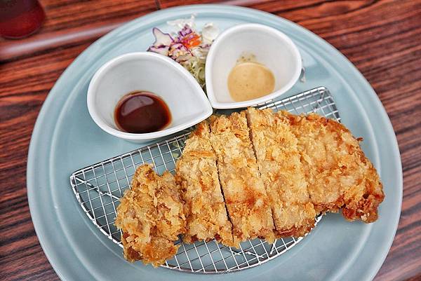 IMG_E1160.JPG IMG_E1160.JPG