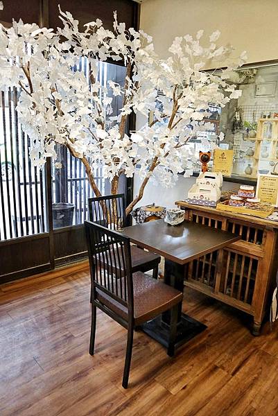 IMG_E1166.JPG IMG_E1166.JPG