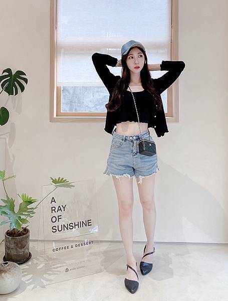 8E813DCA-8681-44B0-A496-19747B98D18D 8E813DCA-8681-44B0-A496-19747B98D18D