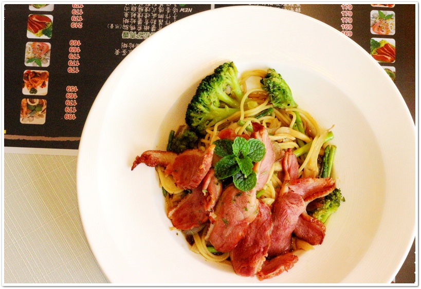 IMG_9972.JPG IMG_9972.JPG