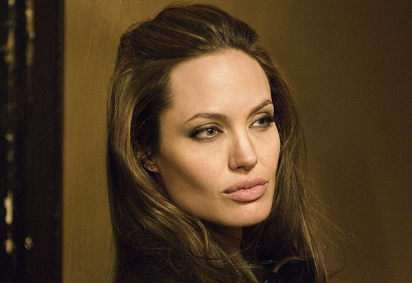 Angelina Jolie 