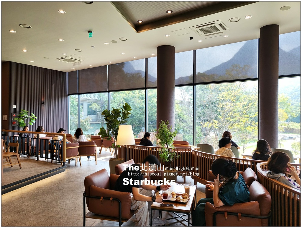 【首爾/恩平區】◆Starbucks The北漢山◆遙望北漢