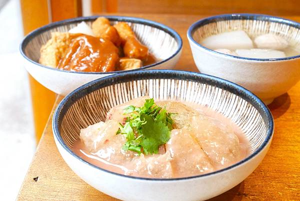 蘆洲美食-瀨戶老阿伯甜不辣專賣店，道地台灣味的甜不辣、脆皮紅