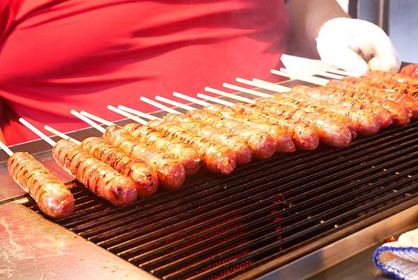 烏來美食-雅各原住民山豬肉香腸<草> 烏來美食-雅各原住民山豬肉香腸<草>
