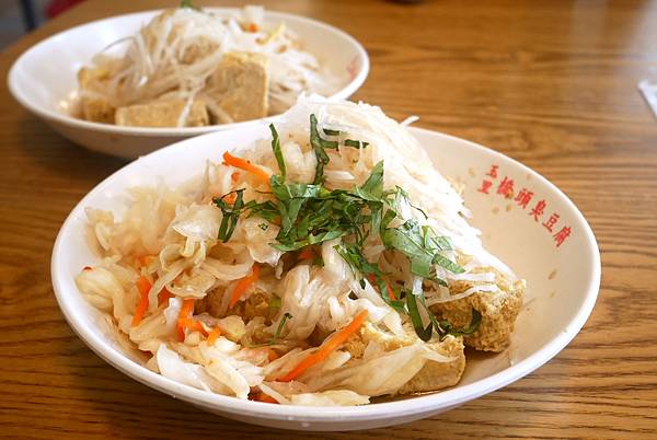 礁溪美食-玉里橋頭臭豆腐礁溪店