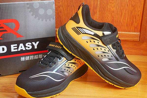 Road Easy評價/防護工作鞋分享/男性工作鞋開箱-12