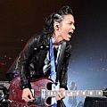 BREAKERZ_AKIHIDE-200x300.jpg