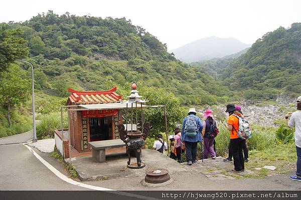 龍鳳谷