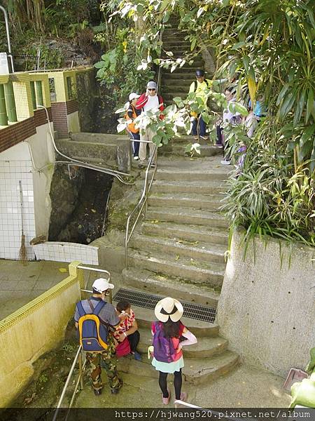 九蓮寺步道