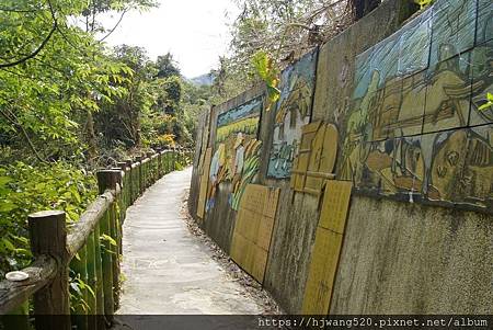 茶展中心步道