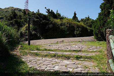 七星山東峰