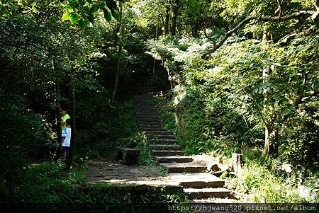 七星山東峰