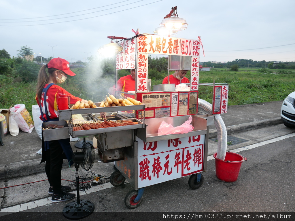 汾條伯大腸包小腸 │ 從小吃到大的球場美食，桃園棒球場售票口