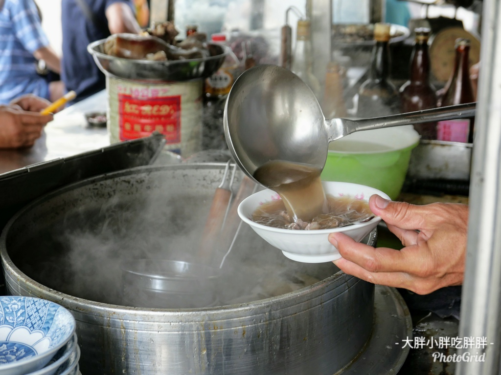 『嘉義美食』- 北興陸橋下的【無名羊肉攤】 ✖ 食尚玩家推薦