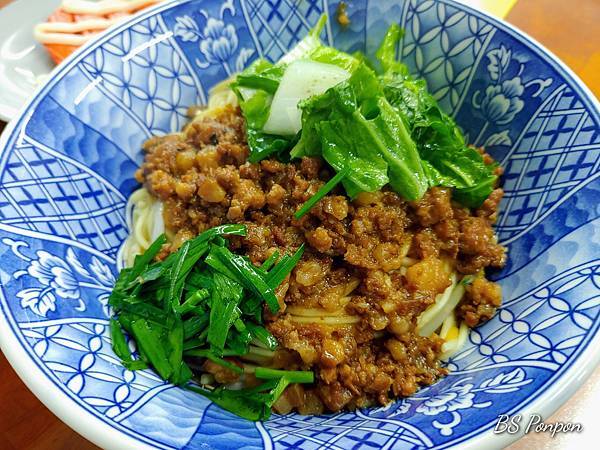 中原夜市-桃園美食-學生美食-嘉香麵飯粥-乾麵