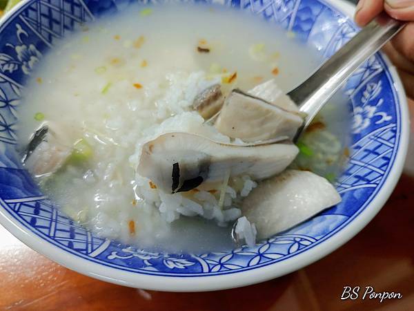 中原夜市-桃園美食-學生美食-嘉香麵飯粥-虱目魚肚粥