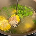 168尚好吃雞肉-新明市場-甘蔗雞玉米湯