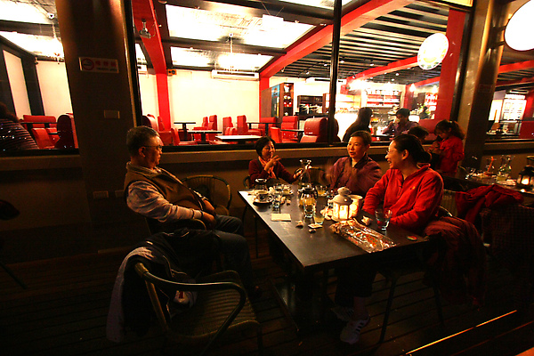 IMG_7568a.jpg IMG_7568a.jpg