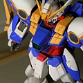 [MG]1/100 Wing Gundam Ver.Ka (俯視特寫)