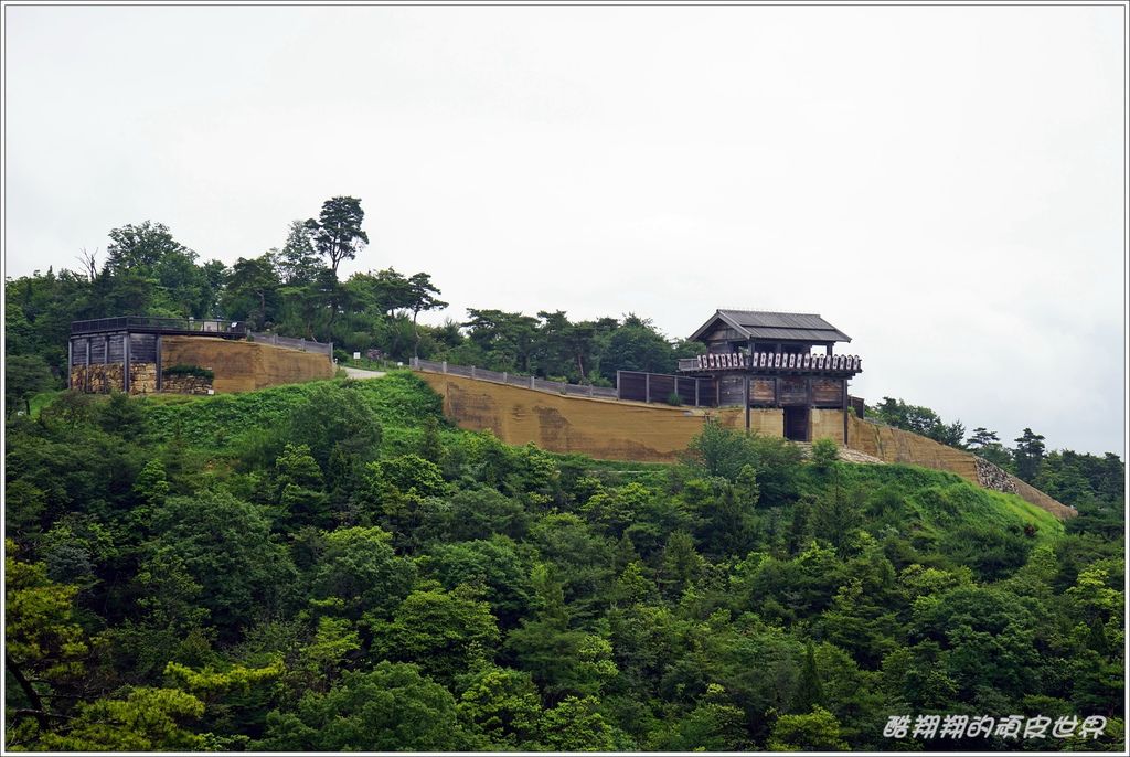 鬼之城-01.JPG 鬼之城-01.JPG