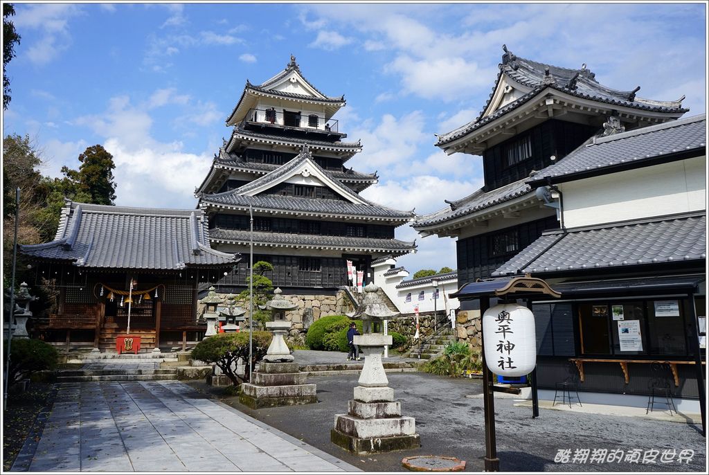 中津城-01.JPG 中津城-01.JPG