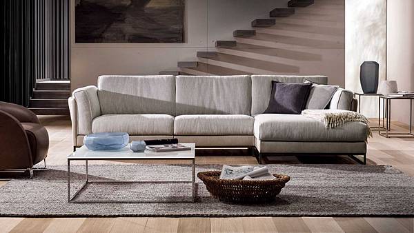Natuzzi Arm5onia-.jpg Natuzzi Arm5onia-.jpg