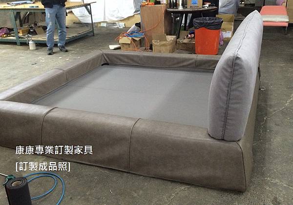 Baxter Paris款型床架-3.JPG Baxter Paris款型床架-3.JPG