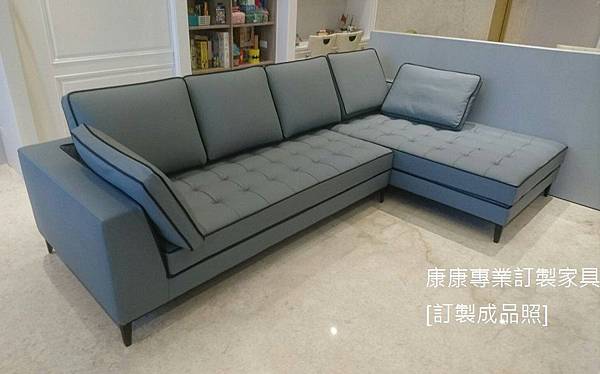 LUCREZIA半苯染皮沙發W300*L175 LUCREZIA半苯染皮沙發W300*L175