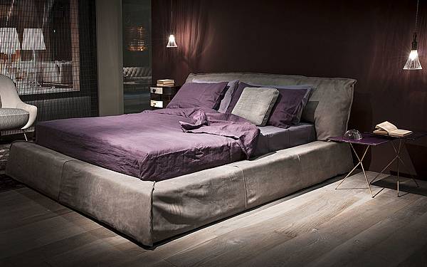 Baxter Paris bed-5.jpg Baxter Paris bed-5.jpg
