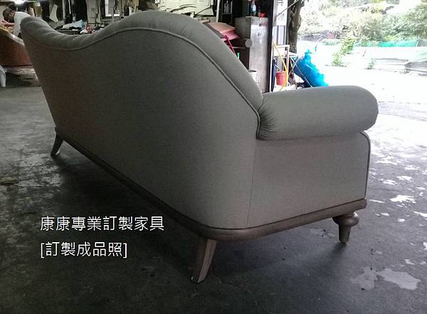 A.R.T furniture款型布沙發.jpg