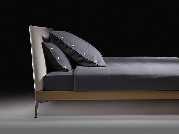 flexform bed feel good-2.jpg flexform bed feel good-2.jpg