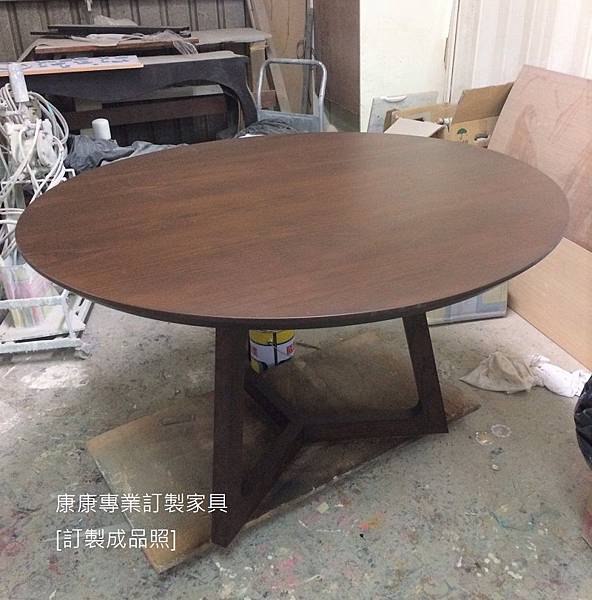 訂製實木餐桌-Concorde款型圓桌-2 訂製實木餐桌-Concorde款型圓桌-2