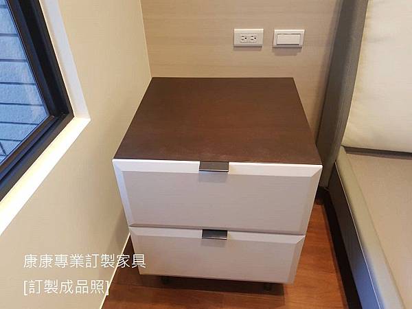 MORRISON款型床頭櫃-2.jpg MORRISON款型床頭櫃-2.jpg